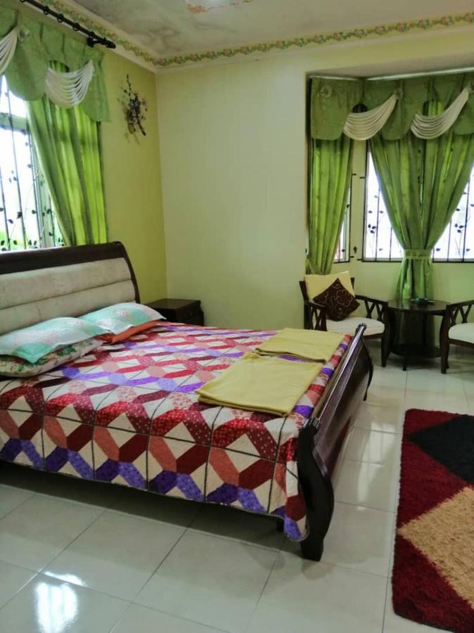 Hawwa Sara Muslim Homestay Malacca Exterior photo