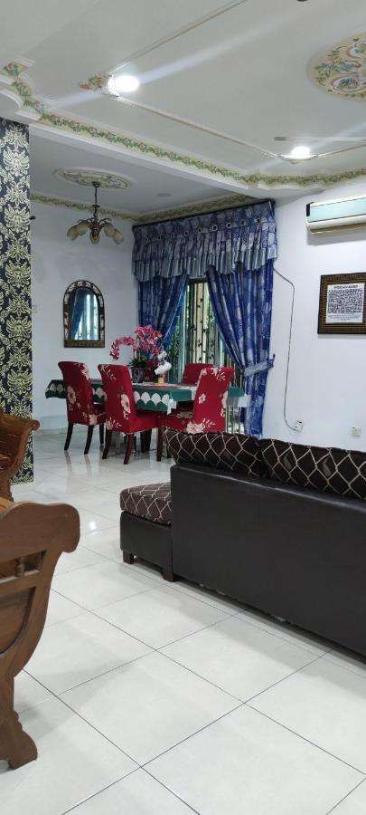 Hawwa Sara Muslim Homestay Malacca Exterior photo